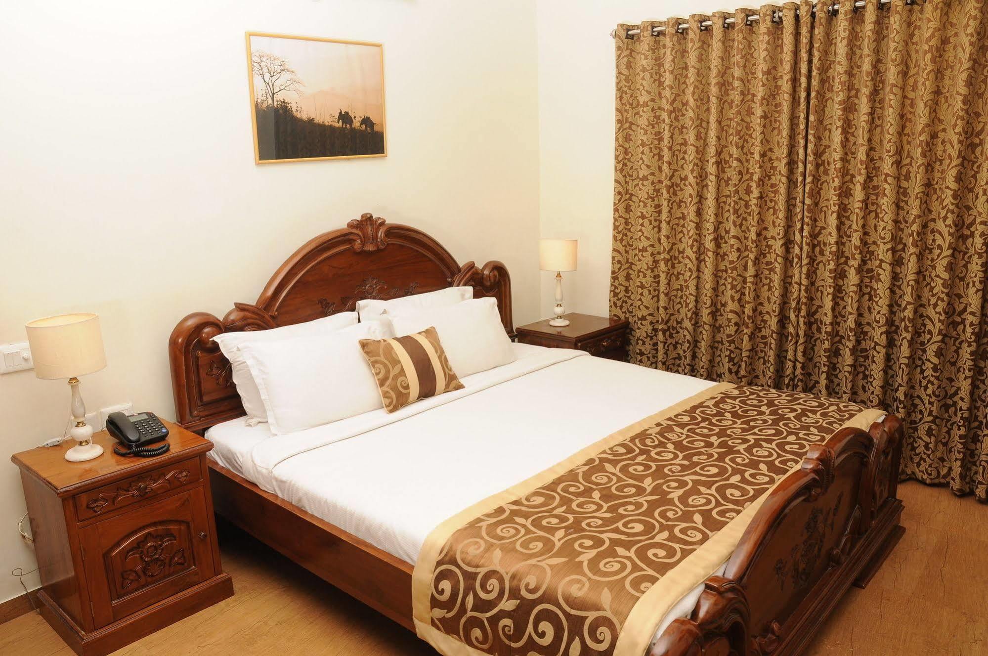 Executive Comfort - Saidapet / Guindy Hotel
