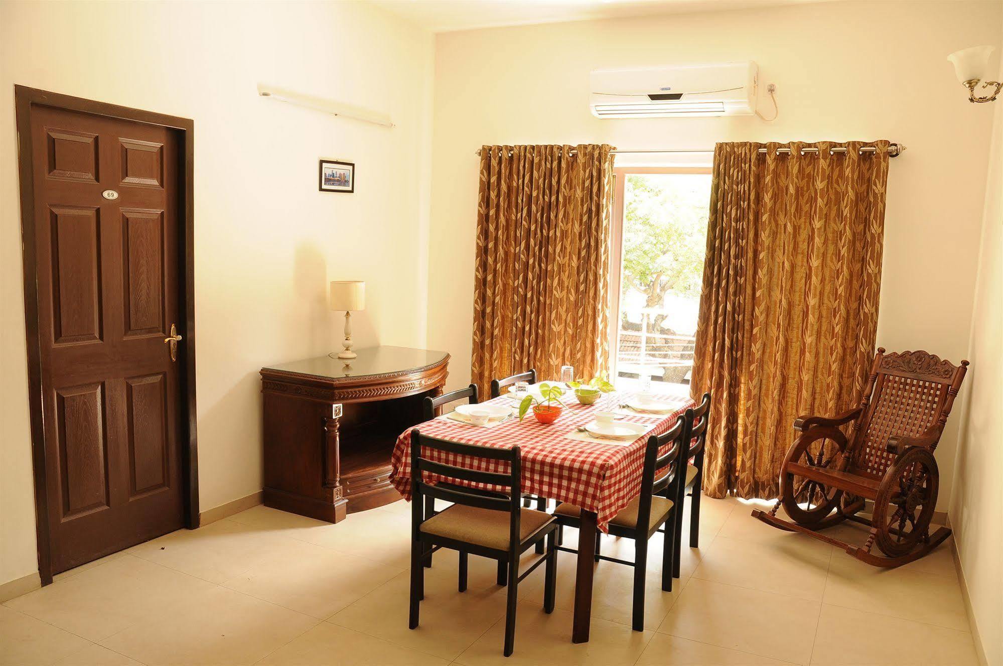 Executive Comfort - Saidapet / Guindy Hotel